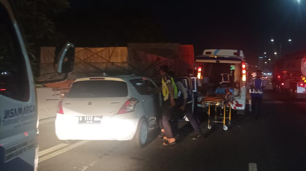 Wanita Korban Terjepit Truk Di Tol Bintaro Terluka Di Kepala