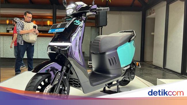 Mau Dapat Diskon Rp 7 Juta Beli Motor Listrik? Ada Diskon Pemasangan Juga!