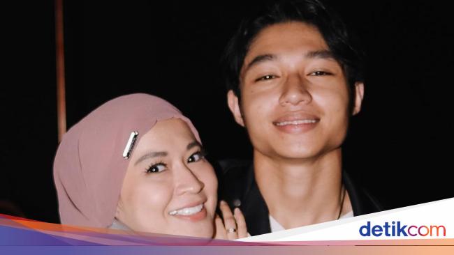 Okie Agustina’s Divorce and Family Update: Visiting the Bogor Religious Court