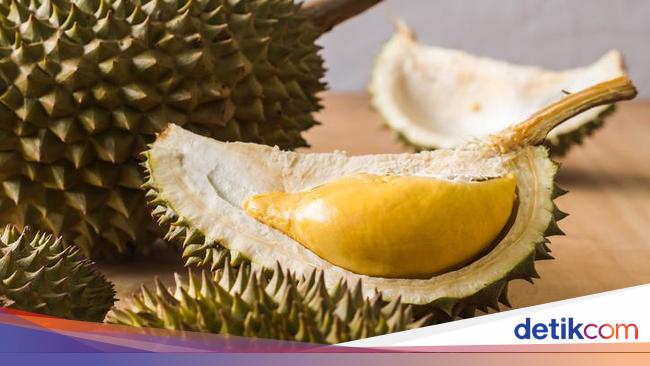 Waspada 5 Efek Samping Ini Terjadi Jika Terlalu Banyak Makan Durian