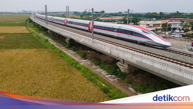 Take the Whoosh Fast Train and Get Free Tickets to 6 Tours in Bandung