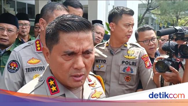 Kapolda Metro Datangi Bareskrim Di Tengah Pemeriksaan Firli Bahuri