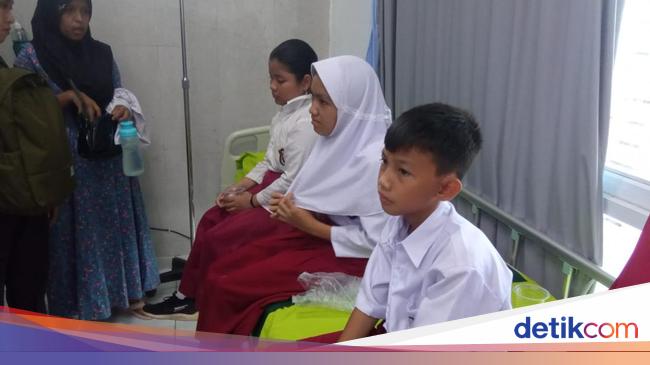 Puluhan Murid Sd Di Somawangi Banjarnegara Keracunan Diduga Jajanan Makaroni 7653