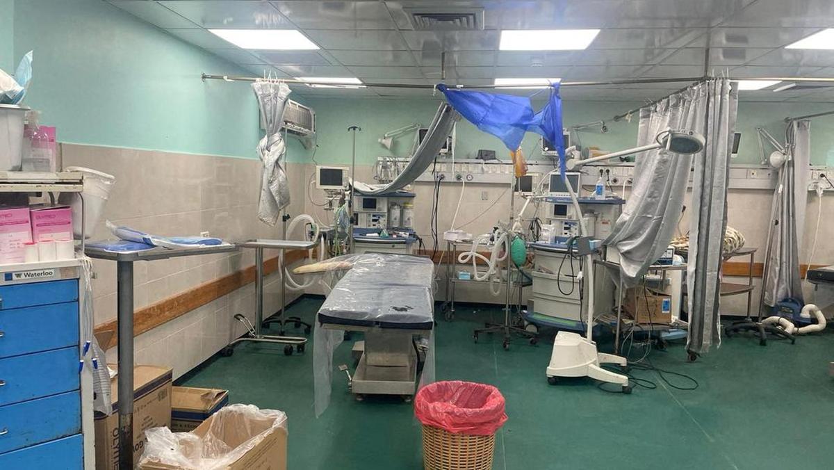 Kejinya Israel Tutup Bantuan, Dokter di Gaza Rawat Pasien sambil Kelaparan