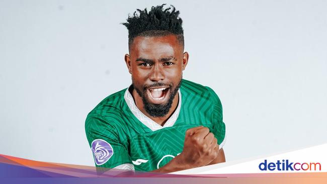 Elvis Kamsoba Gabung PSS Sleman, Timnas Indonesia Jadi Awal Ketertarikan