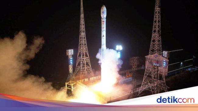 North Korea’s Successful Spy Satellite Launch: Pyongyang’s Military Advances