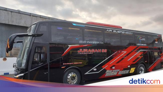 Punya Toilet dalam Bus yang Bisa Dipakai BAB, PO Juragan99 Diganjar Rekor MURI