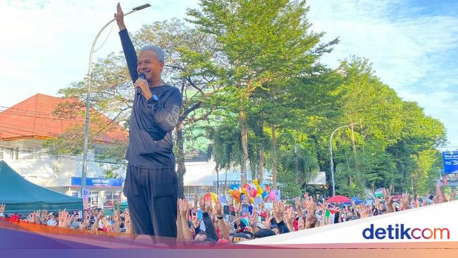 Presidential Candidate Ganjar Pranowo Calls for Peace Amidst Mass Clashes in Bitung City