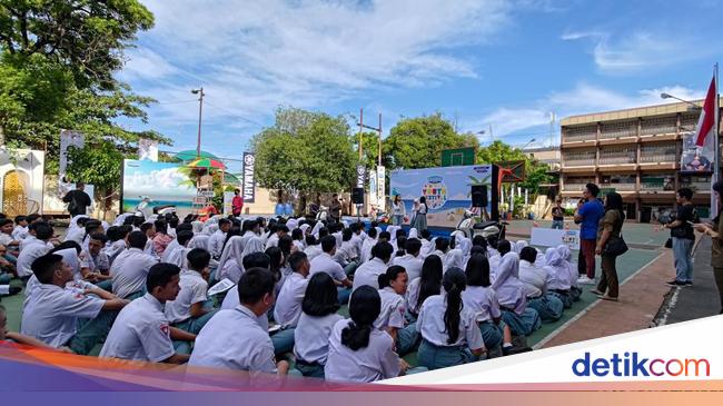 Kemeriahan Siswa SMA Raksana Medan Mengikuti Classy Yamaha Youth Festival