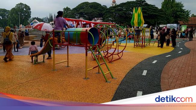 Wajah Baru Alun Alun Subang Yang Bikin Kecewa Hendar