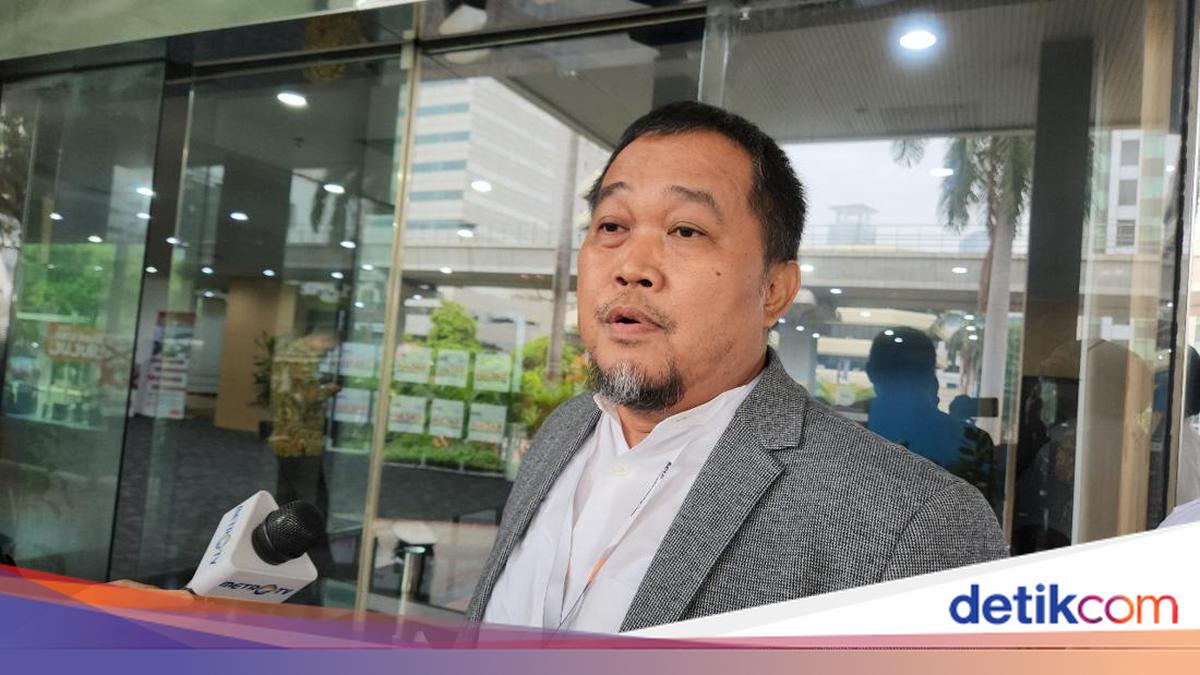Boyamin MAKI Kritik Keras Prestasi KPK, Bandingkan dengan Kejagung