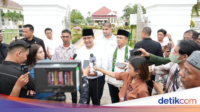 Presidential Candidate Anies Baswedan Reflects on Bung Karno’s Legacy in Bengkulu