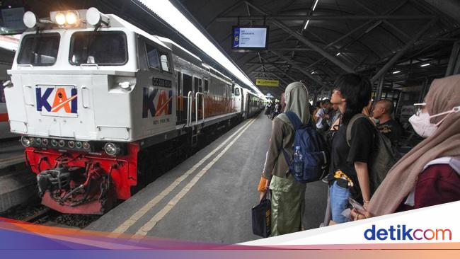 Jelang Nataru, Hampir 1,1 Juta Tiket Kereta Ludes Dipesan