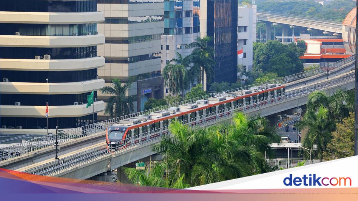 Komisi V DPR Akan Panggil LRT Jabodebek soal Penumpang Jalan Kaki di Lintasan