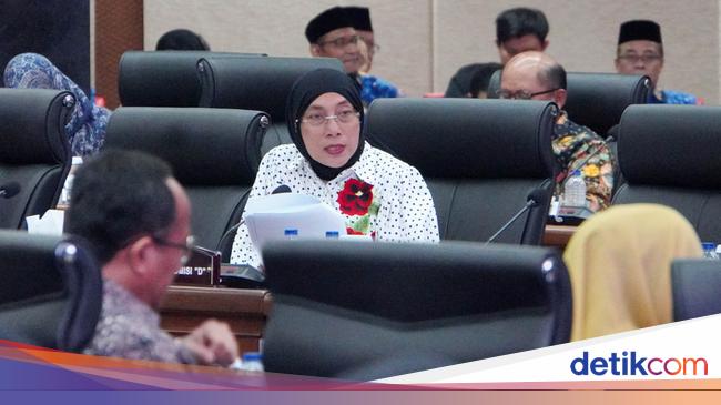 Legislator PDIP Kritik Warga Rusun Punya 5 Angkot: Saya Aja Nggak Punya