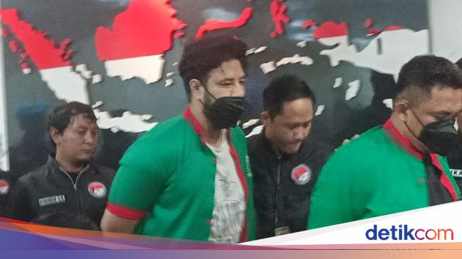 3rd Arrest of Ammar Zoni for Drug Charges: Jakarta Police Press Conference