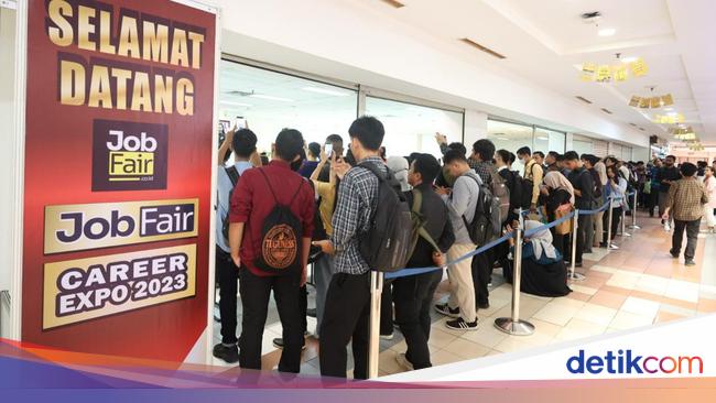 Kaesang Buka Job Fair Di Mangga Dua Pencari Kerja Antre Panjang 3156