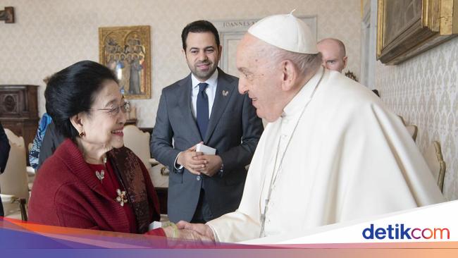Megawati Sampaikan Duka Cita Mendalam atas Wafatnya Paus Fransiskus