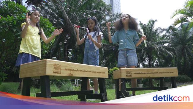 Mahasiswa HMI Banjarnegara dorong kreativitas anak panti lewat edukasi daur ulang