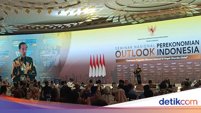 Jokowi says RI will import 3 million tons of rice from India and Thailand