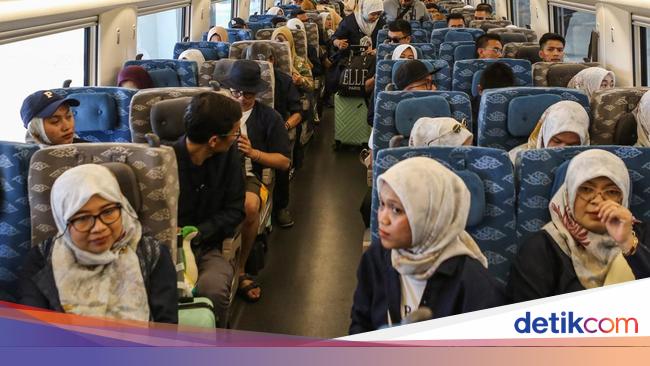 Lho... Lho... Lho..., Bantal Whoosh Hilang Dicuri Penumpang