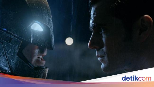 Sinopsis Film Batman V Superman Dawn of Justice: Pertarungan Dua Superhero - detikcom