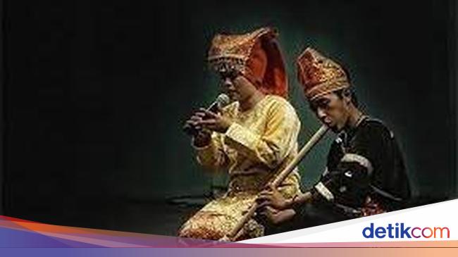 Alat Musik Saluang Sejarah Fungsi Dan Cara Memainkannya