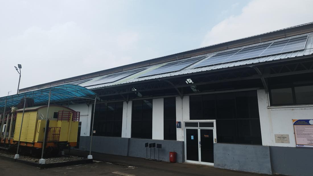 Investasi Rp 18 M, KAI Pasang Panel Surya Di 40 Stasiun Dan 2 Bengkel ...