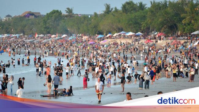 Bandara di Bali Utara, Bisakah Mengurangi Penumpukan Wisatawan di Selatan?