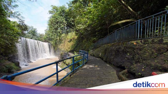 Indah dan Uniknya Air Terjun Temam di Lubuklinggau, Membentang Bagai Tirai