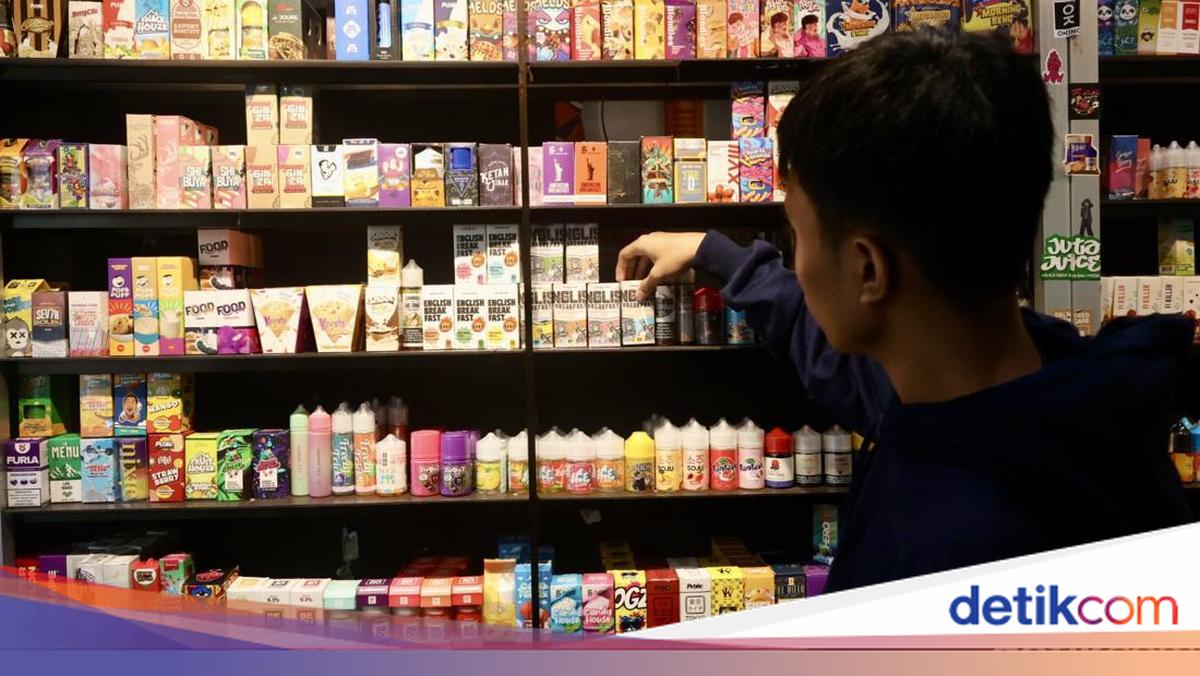 Awan Gelap Terpa Bisnis Rokok Elektrik