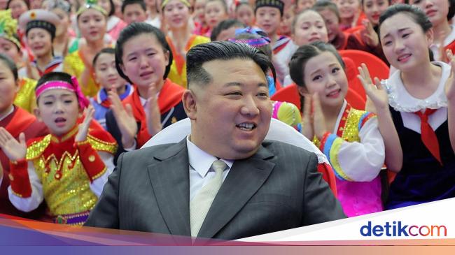 The Mysterious Life of Kim Jong Un: Unanswered Questions About the North Korean Dictator