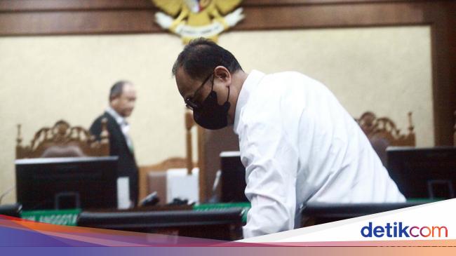 Former Tax Official Rafael Alun Trisambodo Sentenced to 14 Years in Prison