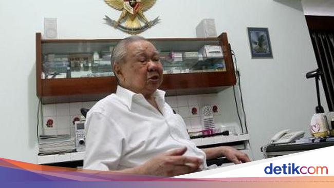 Philanthropist Dr Lo Siauw Ging Dies at Kasih Ibu Hospital Solo – Sad News from Solo City