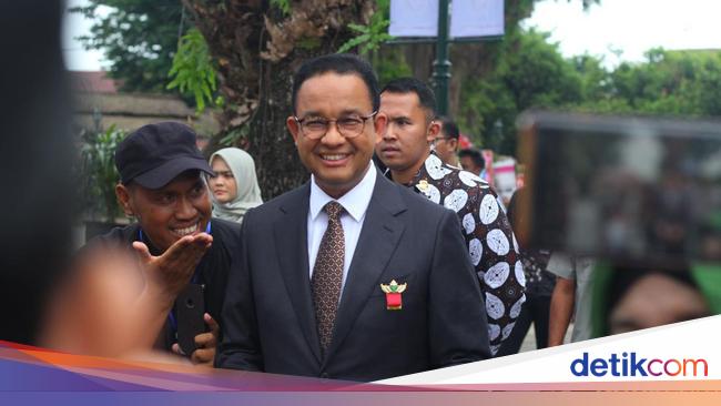 Anies Baswedan Submits Report on Prabowo Subianto’s Land Issue to Bawaslu During 2024 Presidential Election Debate