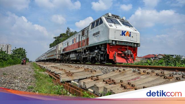 Tren Berbahaya dan Bisa Dipidana! Jangan Taruh Batu di Atas Rel Kereta
