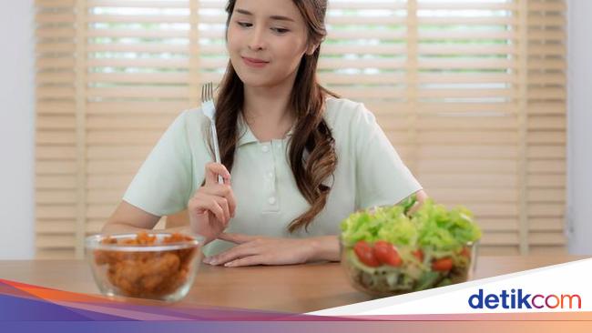 7 Makanan Terbaik Dikonsumsi Saat BB Tak Turun Meski Sudah Diet Ketat