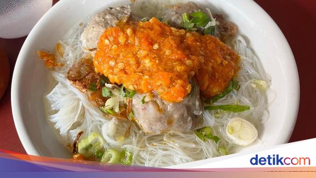 5 Bakso Paling Diantre di Jakarta, Rasa Gurihnya Bikin Ketagihan!