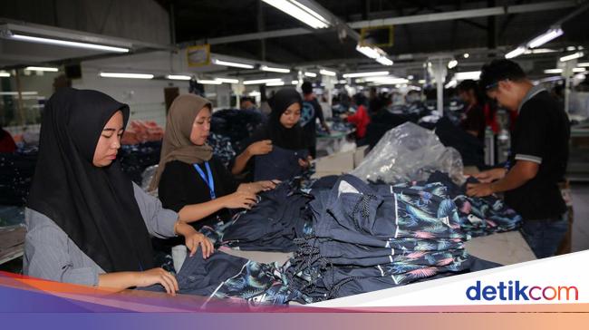 PMI Manufaktur RI Kontraksi Lagi, Terjebak di Zona Merah Sejak Juli