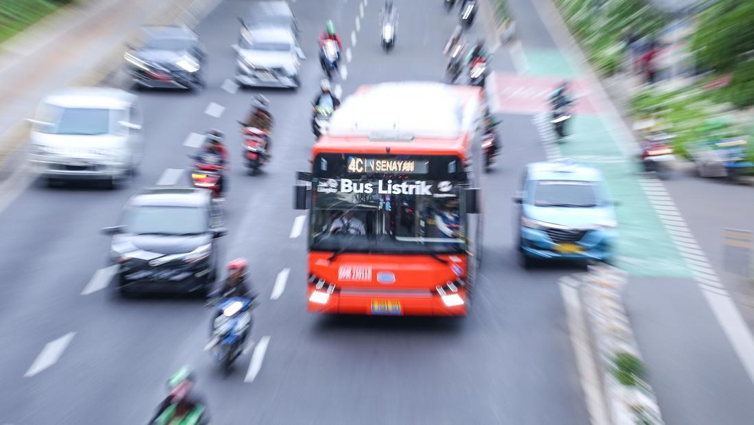 TransJakarta Tambah 200 Armada Bus Listrik Di 2024