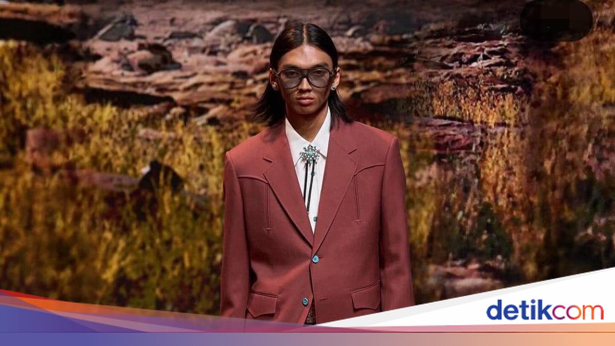 Pesan Ortu di Balik Jejak Langkah Raihan di Runway Paris Fashion Week