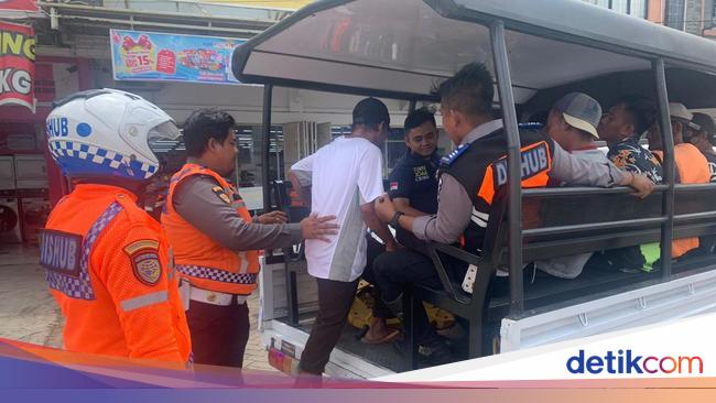 Ratu Dewa minta Dishub tertibkan jukir ilegal di Palembang