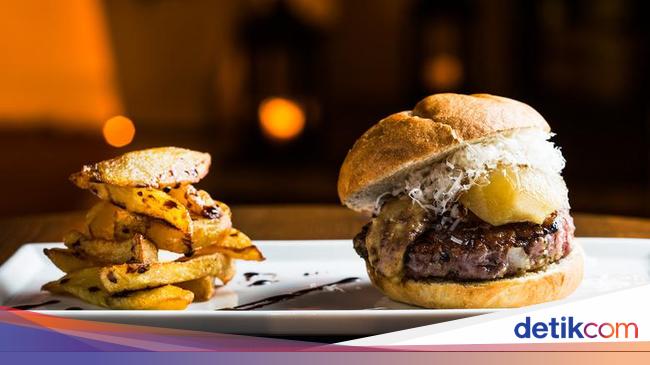 Buat yang Ketagihan, Ini 5 Tips Berhenti Makan Junk Food