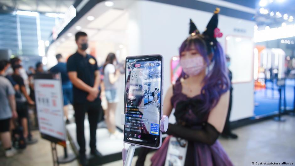 Pengguna TikTok Di China Terancam Hukuman Lewat Sistem Poin