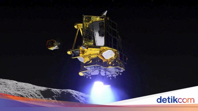 Japanese Space Probe Lands on Moon but Faces Solar Panel Problems