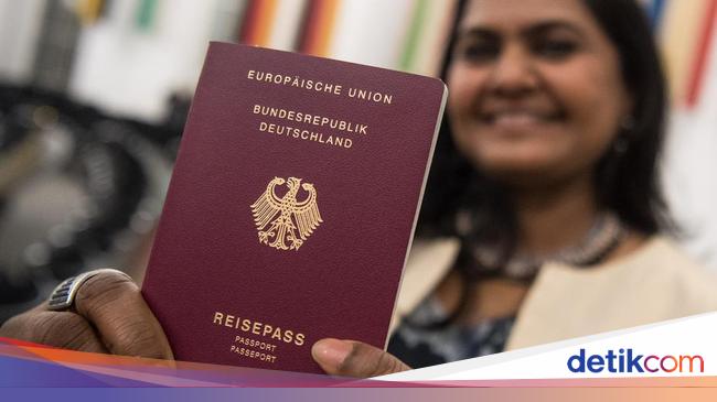 Germany’s New Citizenship Law: Changes, Criticism, and Lessons from History