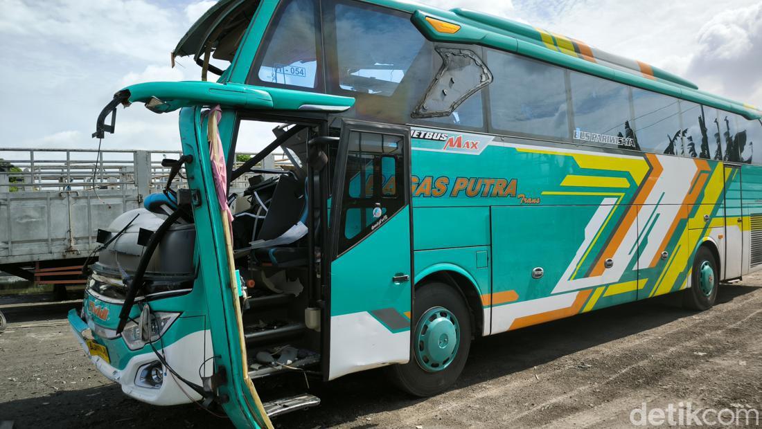Jelajah Jawa Tengah: Panduan Lengkap Memilih PO Bus Pariwisata Gresik-Semarang