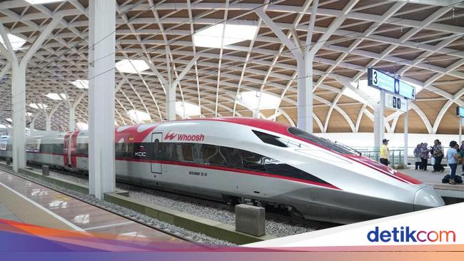 Jakarta-Bandung Whoosh Fast Train Project Swelling Costs Covered by Loan from China Development Bank