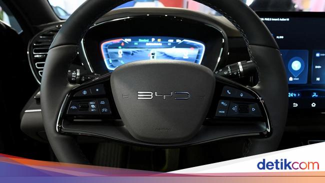 Segini Banyak Mobil BYD-Denza yang Dibeli Orang Indonesia