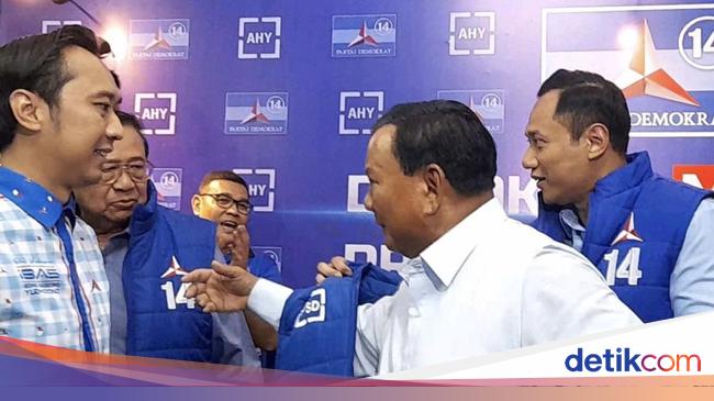 Prabowo Subianto Attends Democratic Party’s Grand Campaign in Malang, East Java